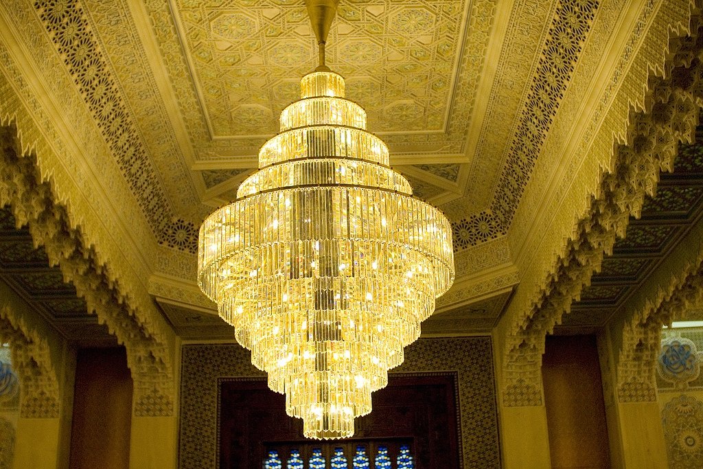 Masjid Al Kabir in Kuwait (chandelier)